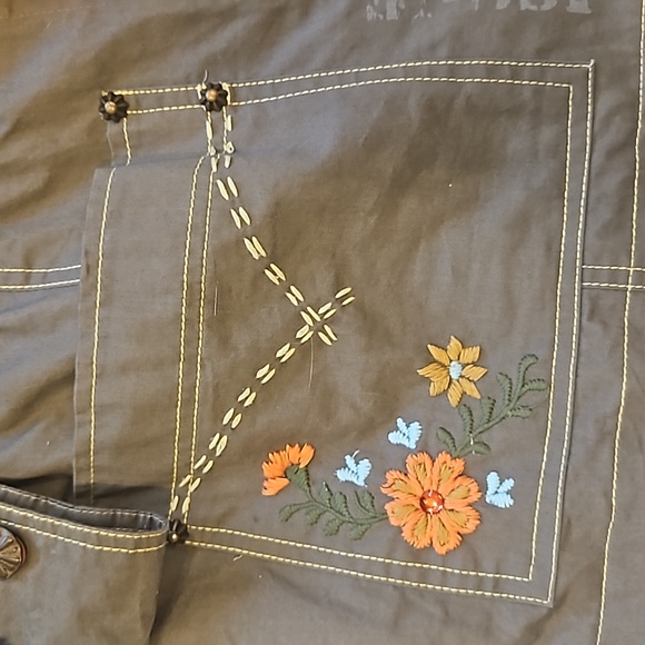 Double D Ranch - Picture 2 of 16